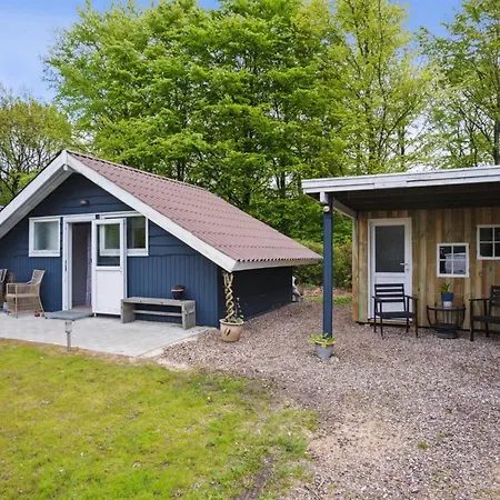 Fenna - 30km From The Sea By Interhome *
