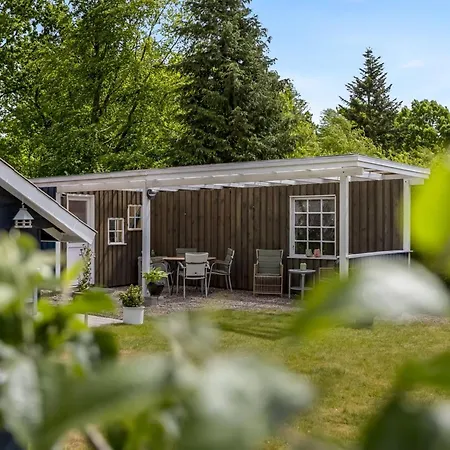 Hébergement de vacances Fenna - 30km From The Sea By Interhome *