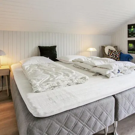 Hébergement de vacances Fenna - 30km From The Sea By Interhome *