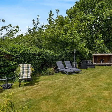Fenna - 30km From The Sea By Interhome